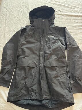 Columbia Black Hooded Rain Jacket with Blue Trim